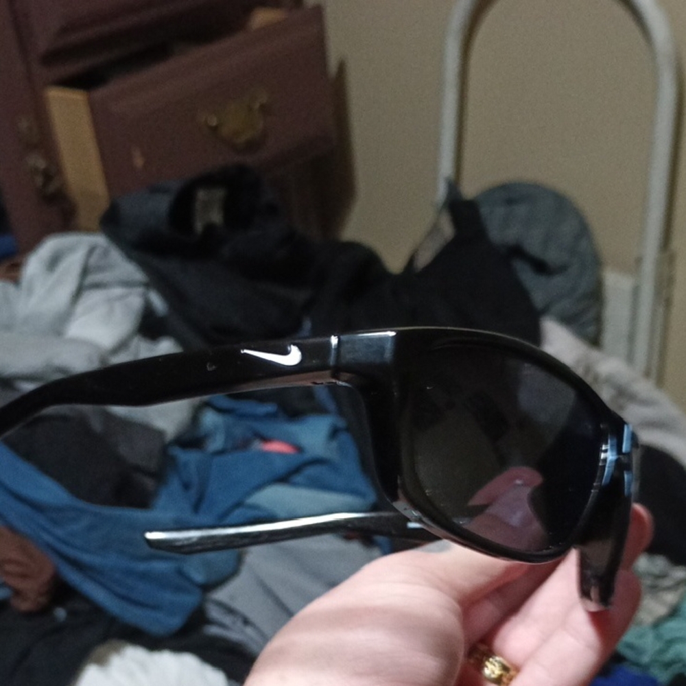 Nike Black and Silver Men's Sunglasses